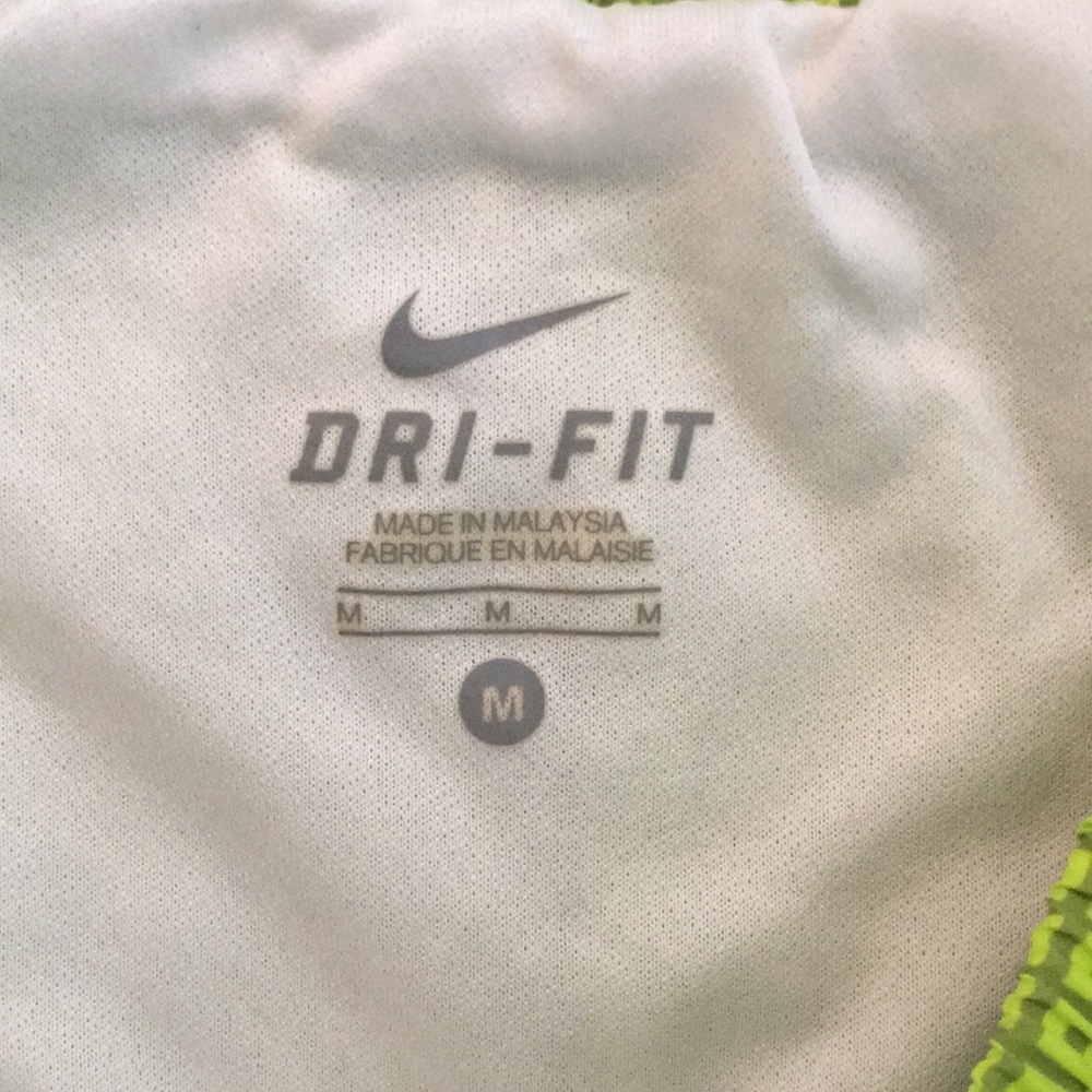 NIKE RUNNING SHORTS - Picture 3 of 3
